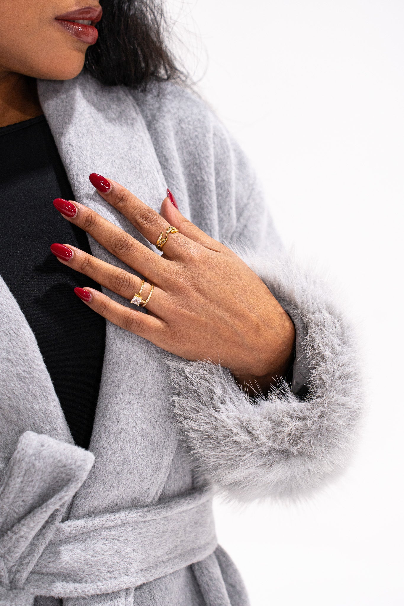 Cardigan Élégant à Manches Fourrure gris– Style Chic & Confort Absolu