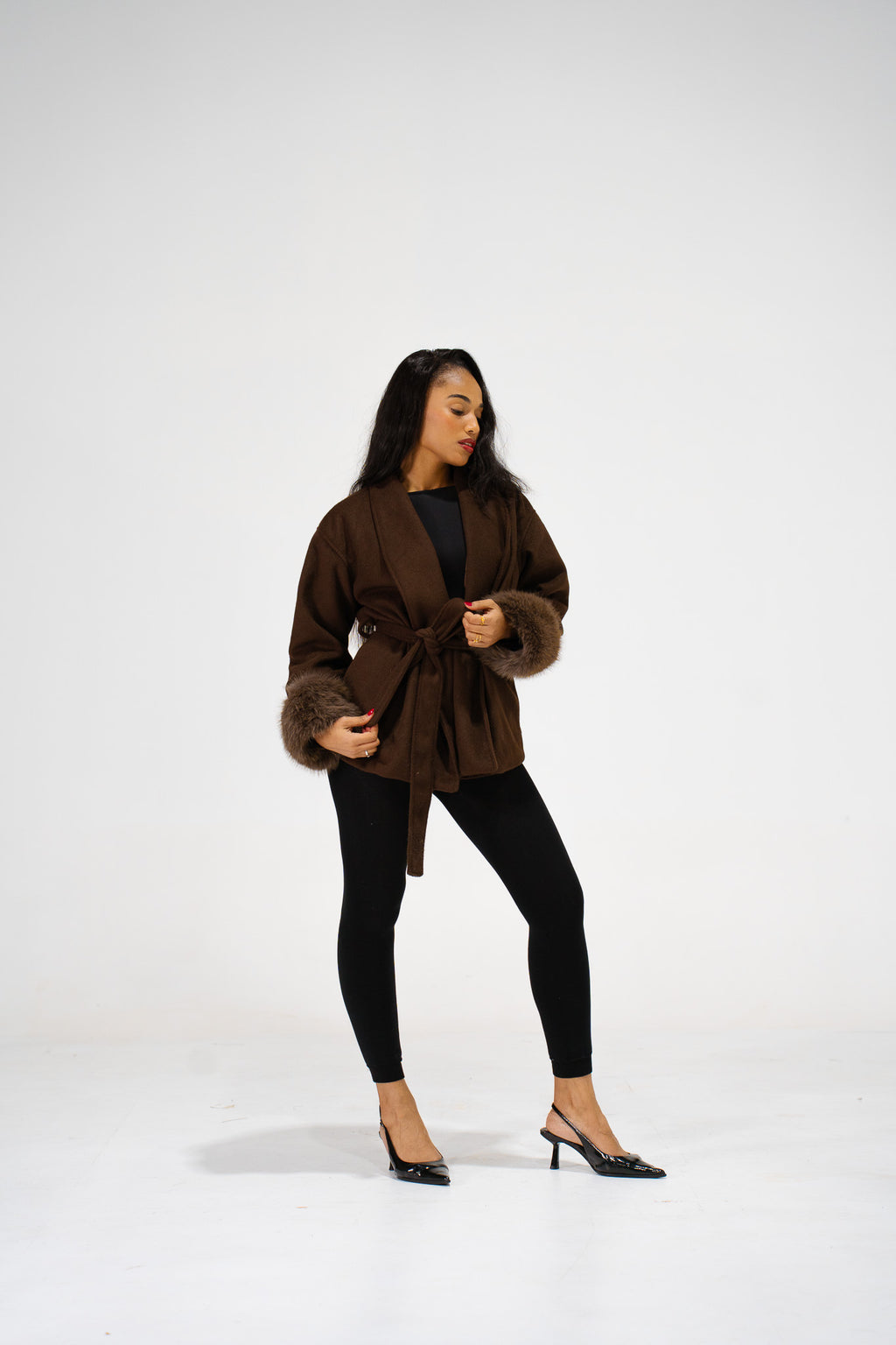 Cardigan Élégant à Manches Fourrure marron – Style Chic & Confort Absolu