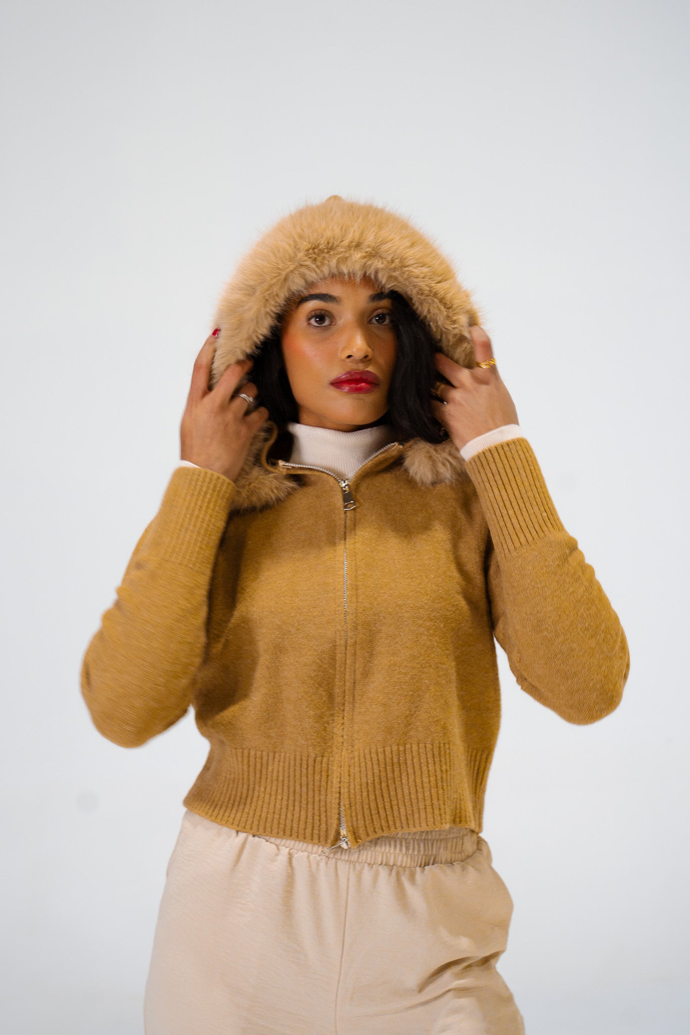 Gilet à Capuche Fourrure beige