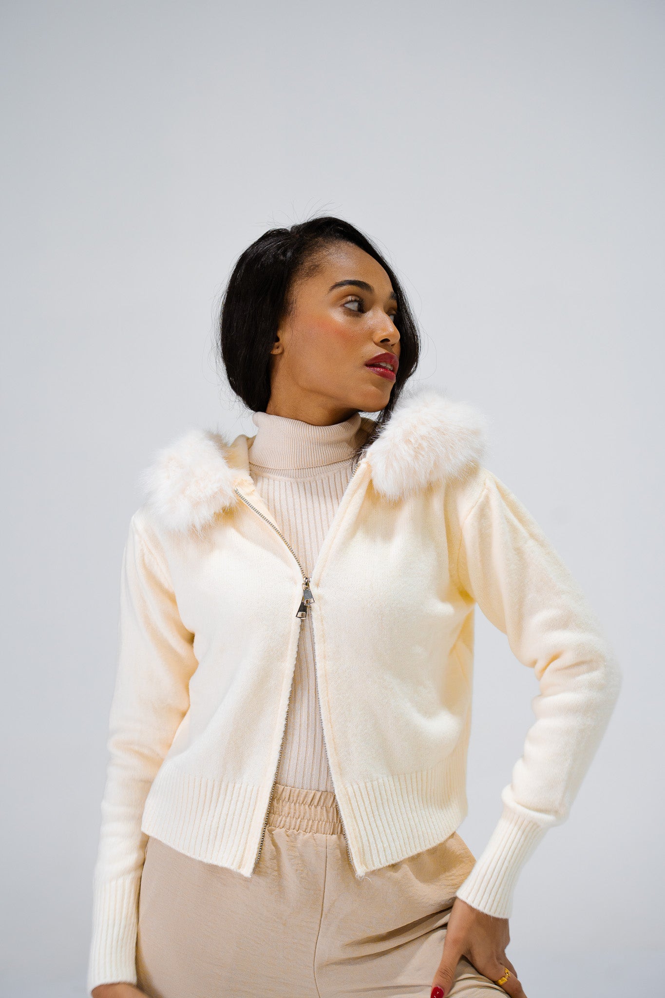 Gilet à Capuche Fourrure Creme